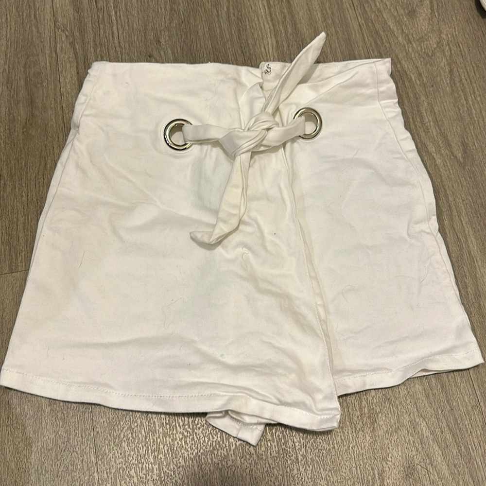 Altar’d State White Envelope Skort